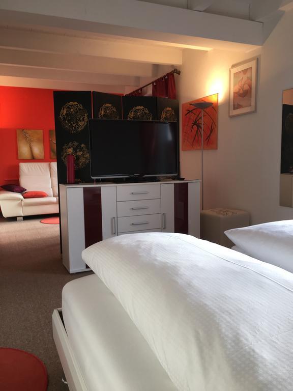 B&B Pension Marina Ruttenen Экстерьер фото